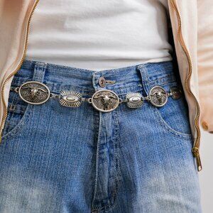 y2k chrome star buckle white leather belt — 2000s pop style
